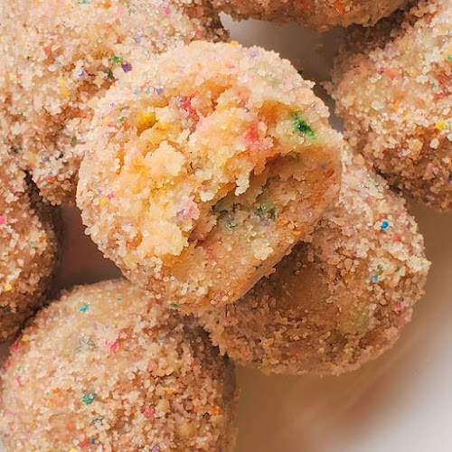 Calista Grace Bakes - Hospitality and gastronomy