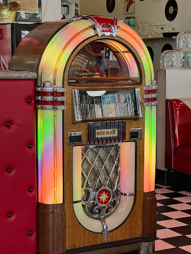 126 N San Fernando Blvd, Burbank, CA 91502, United States