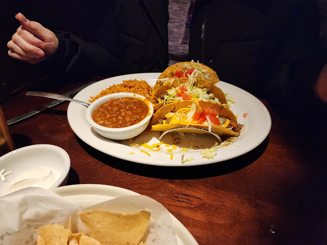 Uncle Julio's Brookfield - Hospitality and gastronomy