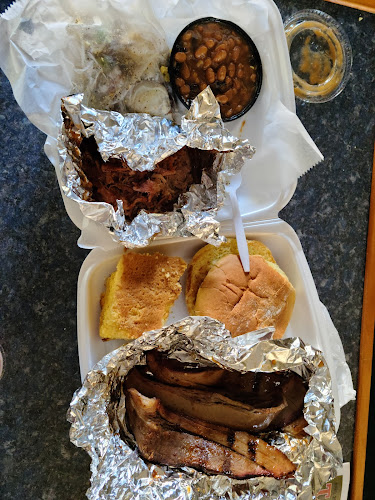 Opinii despre Limp Lizard BBQ & Catering în Syracuse - Hospitality and gastronomy