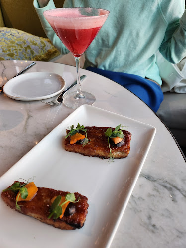 Top of The V - Anaheim