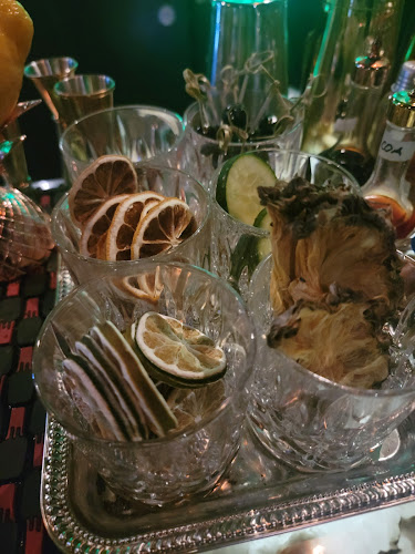 The Green Hat Bar - Hospitality and gastronomy