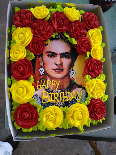 Comentarii opinii despre Panaderia y Pasteleria La Mexicana