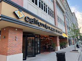 California Pizza Kitchen at Bayshore Town Center