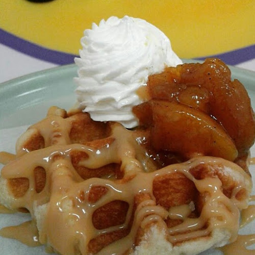 David's World Famous Banana Pudding and More