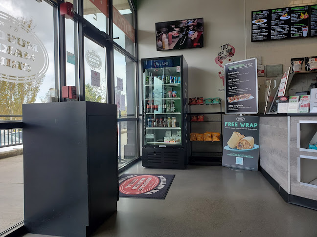 Muscle Maker Grill - Hospitality and gastronomy