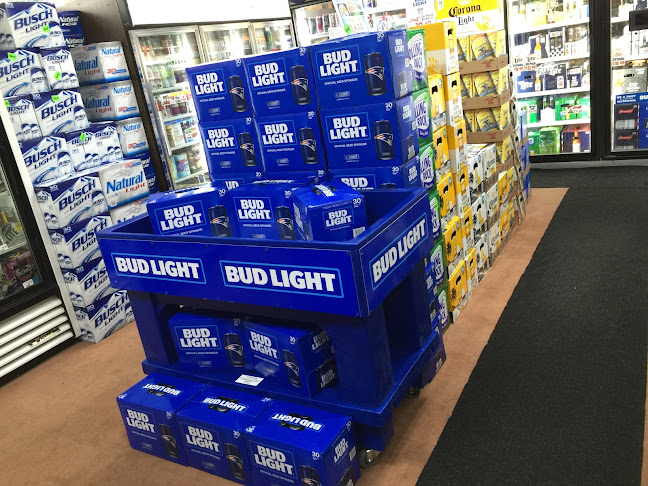 Opinii despre Molt's Liquors în Westfield - Hospitality and gastronomy