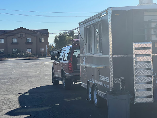 Mariscos carlitros - Hospitality and gastronomy