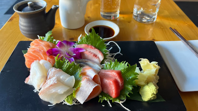 Yellowtail Sushi Bar & Asian Kitchen - Dallas