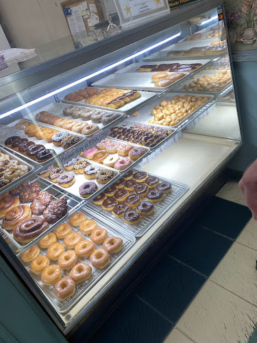 Busy B's Bakery Open Times