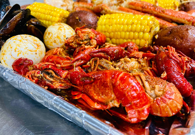 Crazy Crab Seafood & Grill - Hospitality and gastronomy