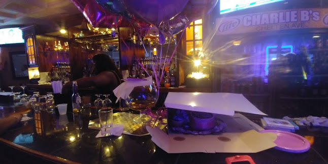 Comentarii opinii despre Charlie B's