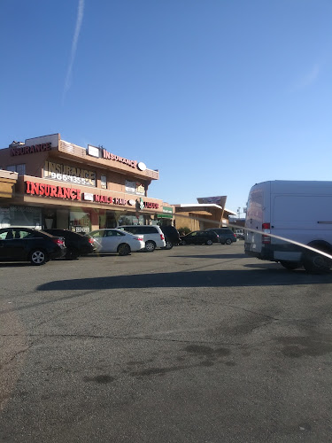 Leprechaun Liquor & Market