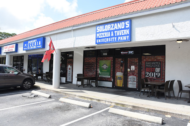 Comments and reviews of Solorzano's Pizzeria University
