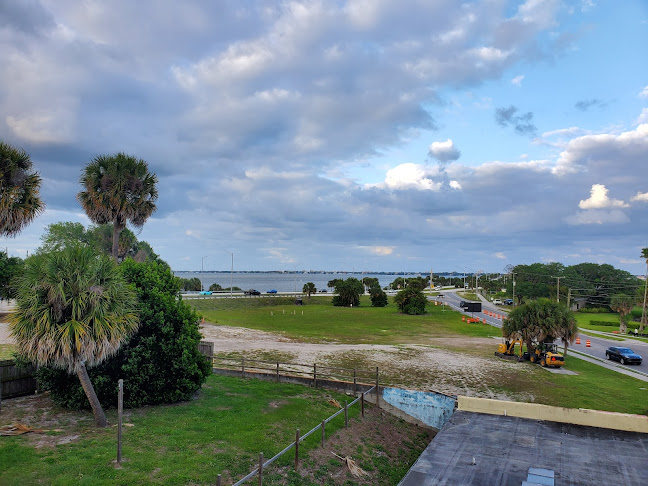 Comentarii opinii despre The Mansion