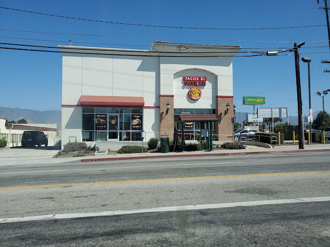 Yogurtland Long Beach
