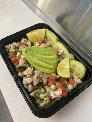 Mariscos los 3 Compadres