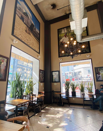 2001 Broadway, Oakland, CA 94612, United States