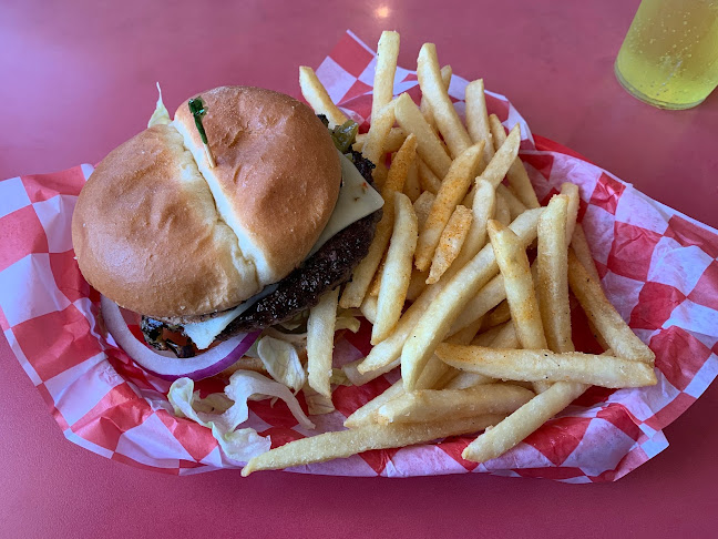 Medicine Creek Cafe - Hospitality and gastronomy