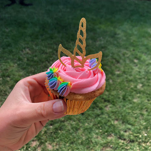 KareyElly’s Cakes and Sweets - Hospitality and gastronomy