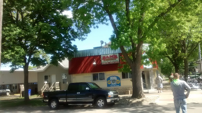 Comentarii opinii despre Sam's Pizza And Mr. B's Bar