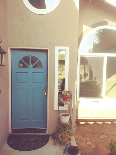 Los Alvarez - Jurupa Valley