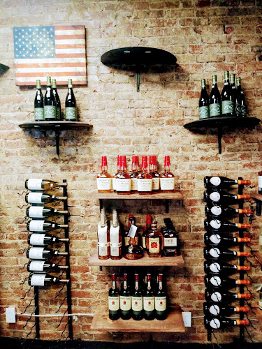 Comments and reviews of Derby City tobacco and liquor