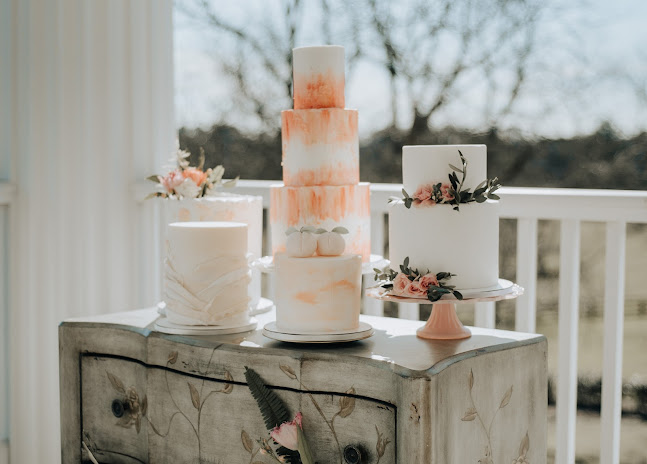 Sweetthang's Custom Cakes and More