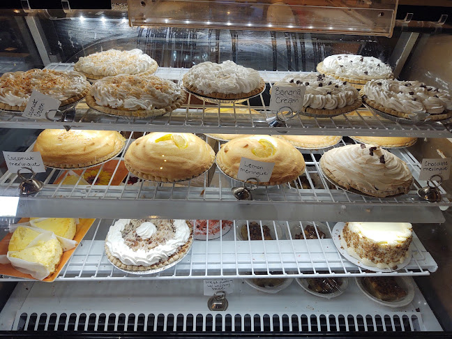 Comentarii opinii despre Pie Pan Restaurant & Bakery