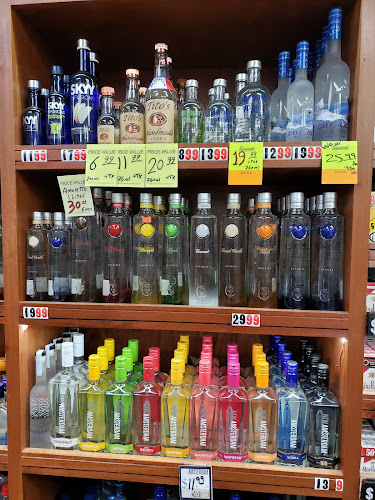 Crown Liquor & Market - Victorville