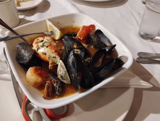 Paula's On Main - Hospitality and gastronomy