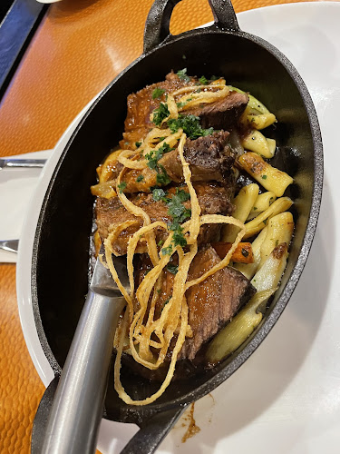 Tracy's Bistro - Hospitality and gastronomy