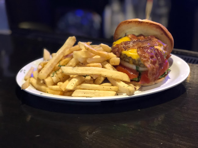 Blarney Stone Pub - Hospitality and gastronomy