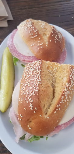 Opinii despre Sidny's Bagels & Deli în San Diego - Hospitality and gastronomy