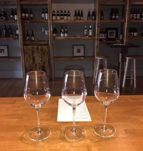 7326 Manchester Rd, St. Louis, MO 63143