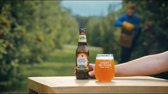 Convenience Plus: Liquor Store - Hospitality and gastronomy