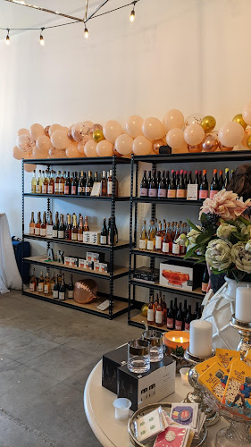 Loren's Alcohol-Free Beverages - Hospitality and gastronomy