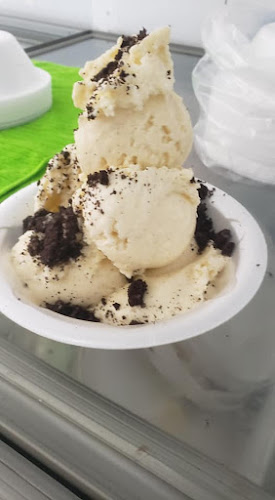 Nashville Ice Cream Truck Rentals - Mean Green Ice Cream Machine