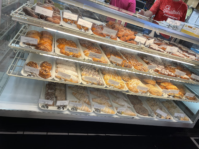 Comentarii opinii despre Geraldine's Bakery