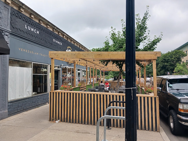 BienMeSabe Venezuelan Cafe & Restaurant - Hospitality and gastronomy