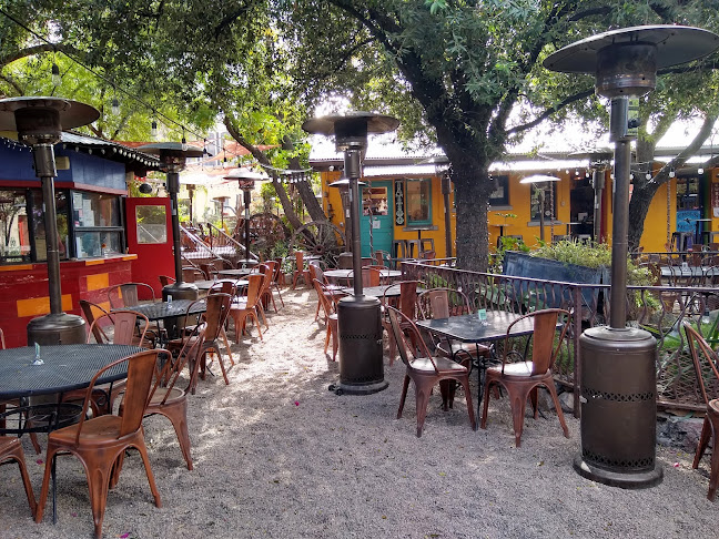 LaCo Tucson | Outdoor Downtown Tucson Restaurant