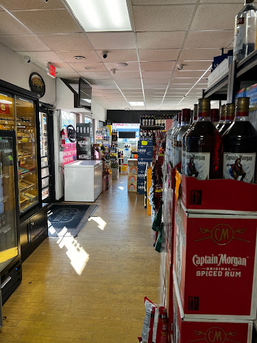 Comentarii opinii despre Inlet Harbour Lounge & Liquors