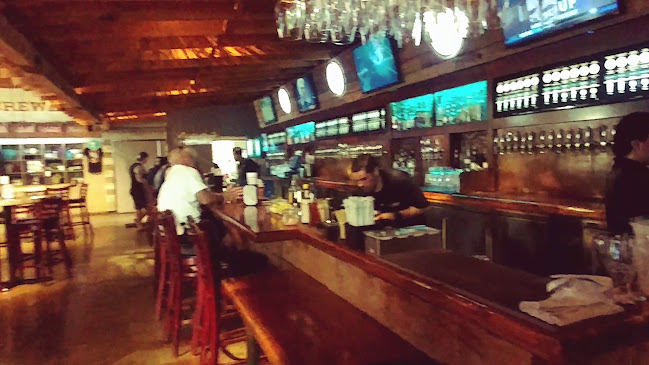 Reviews of Belching Beaver Brewery Tavern and Grill in Vista - Hospitality and gastronomy