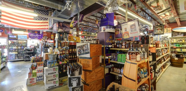 Lost River Liquors - Hospitality and gastronomy