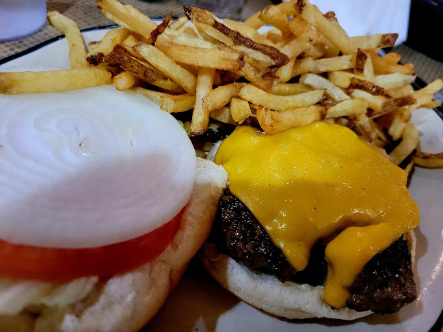 Gus and George's Spaghetti and Steak House - Virginia Beach