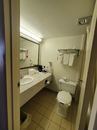 Comentarii opinii despre The Lounge @ Ramada