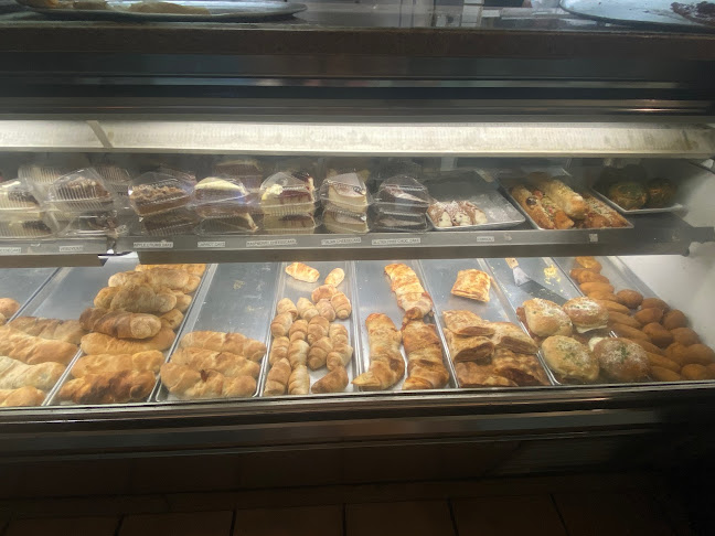 Mona Lisa Pizzeria Ristorante - Hospitality and gastronomy