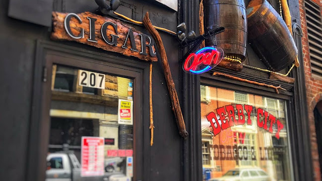 Reviews of Derby City tobacco and liquor in Louisville - Hospitality and gastronomy