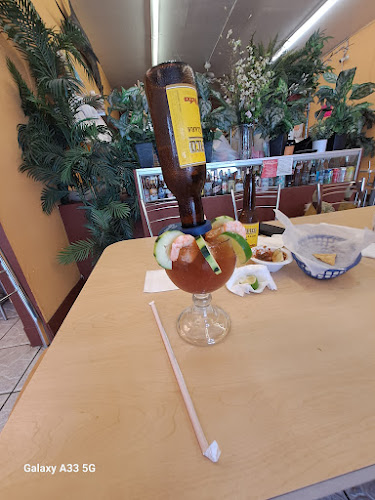 Opinii despre Pescaderia El Pescador în La Puente - Hospitality and gastronomy