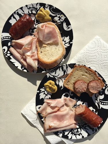 Reviews of A & J Polish Deli in Milwaukee - Hospitality and gastronomy